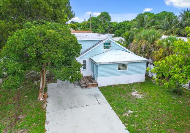 Photo of 518 N 7th St, Lantana, FL 33462