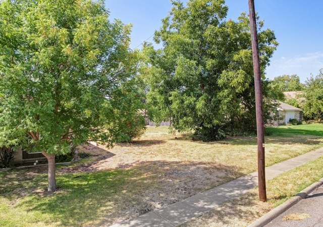 Photo of 3830 Twin Falls St, Irving, TX 75062