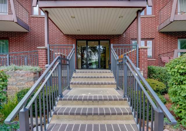 Photo of 350 E Dundee Rd #308, Buffalo Grove, IL 60089