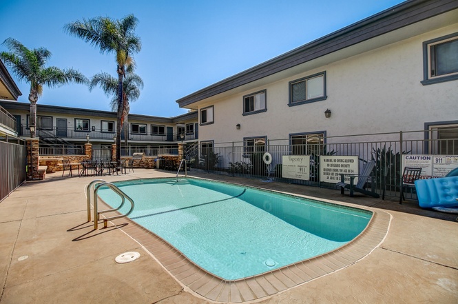 1450 Iris Ave #11, Imperial Beach, CA 91932