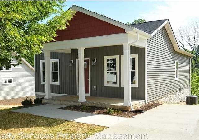Property at 405 Northwynd Cir, Lynchburg, VA 24502, 6 beds, 3 baths