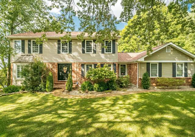 Photo of 13511 Pine Wood Trl, St Louis, MO 63128