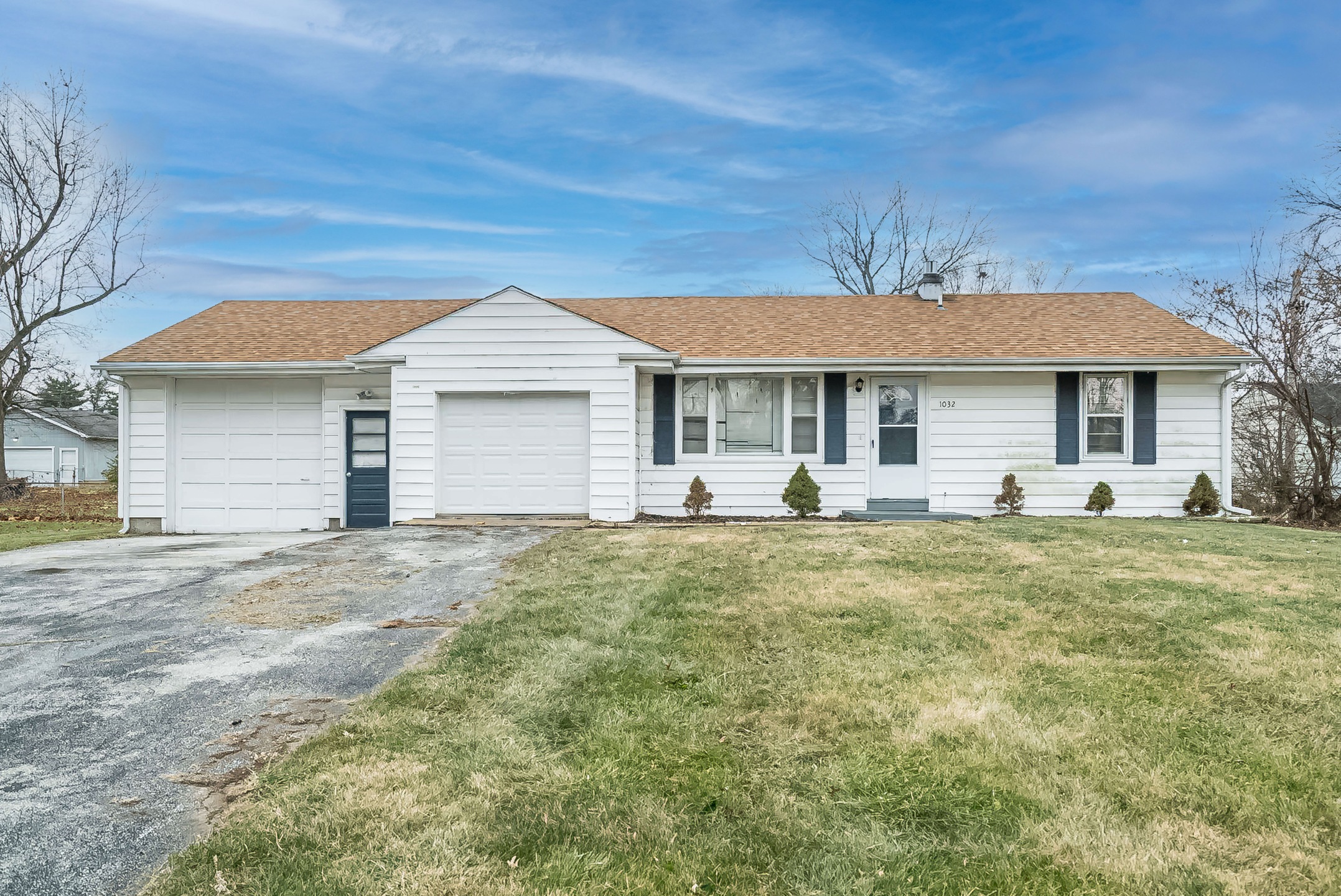 1032 Farmview Dr, St Louis, MO 63138 | MLS# 23070934 | Redfin