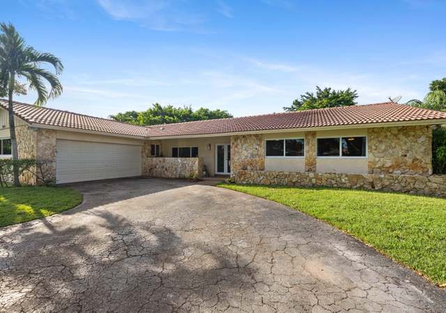 Property at 9911 NW 19th St, Coral Springs, FL 33071, 5 beds, 4.5 baths