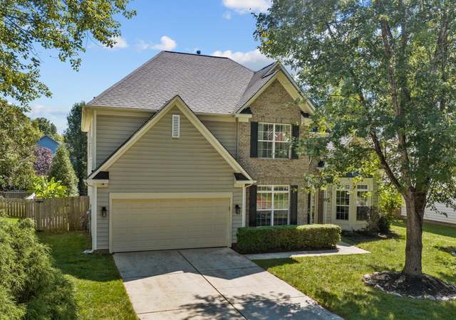 Photo of 9330 Autumn Applause Dr, Charlotte, NC 28277