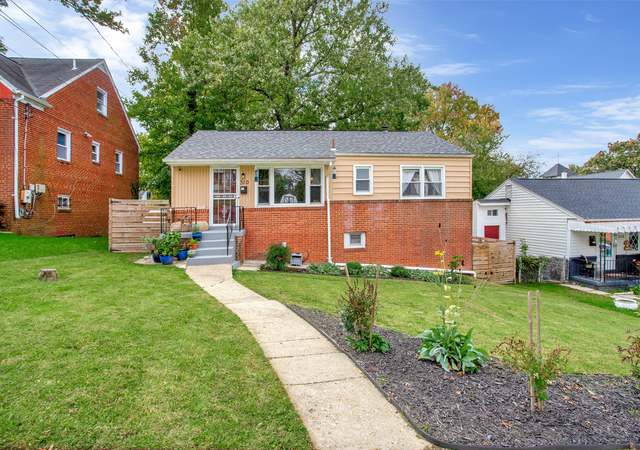 Photo of 310 69th Pl, Capitol Heights, MD 20743