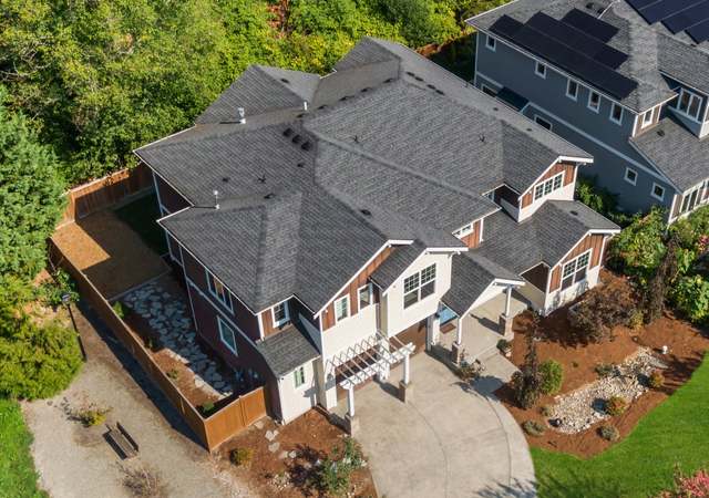 Photo of 10008 NE 147th St, Bothell, WA 98011