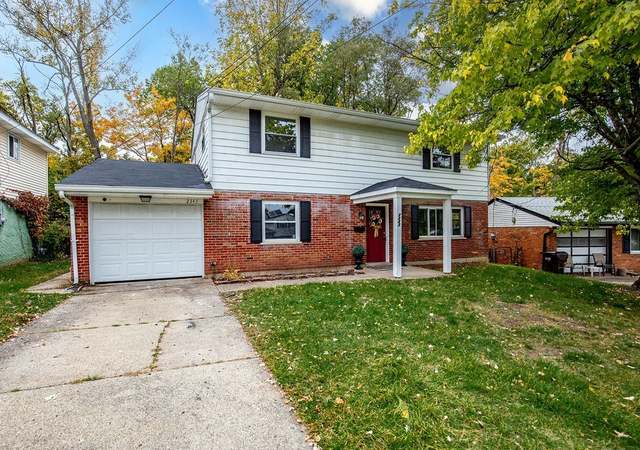 Photo of 2347 Bluelark Dr, Cincinnati, OH 45231
