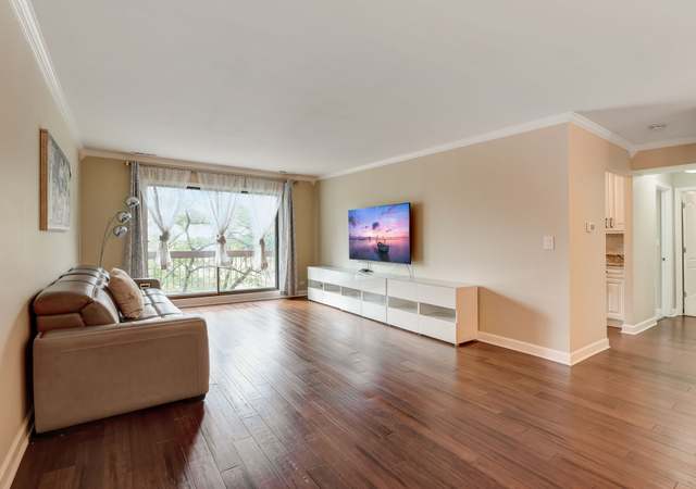 Photo of 7730 Dempster St #411, Morton Grove, IL 60053