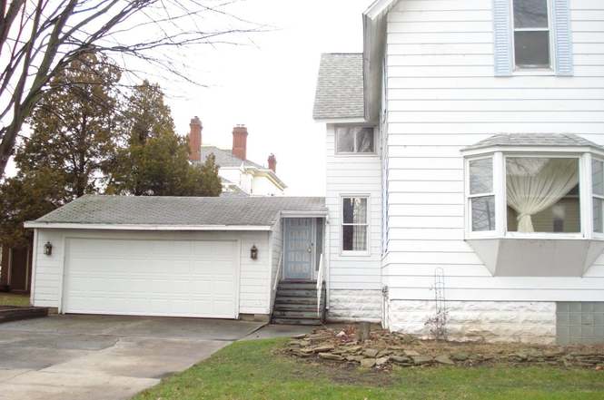 1209 6th, Bay City, MI 48708 | MLS# 30814411 | Redfin 1209 6th, Bay City, MI 48708 | MLS# 30814411 | Redfin