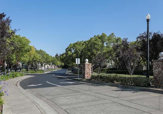 Photo of 38856 Northern Cmn, Fremont, CA 94536