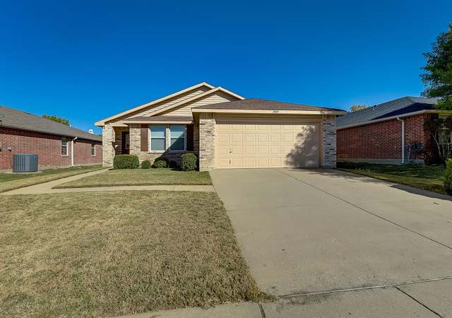Photo of 1909 Riverchase Ln, Fort Worth, TX 76247