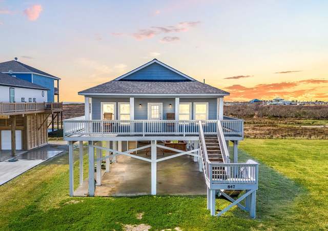 Photo of 847 S Tinkle Ln, Crystal Beach, TX 77650