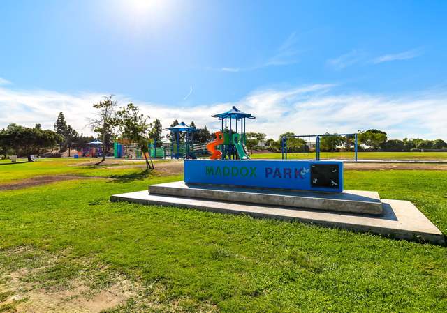 Photo of 7645 Flanders Dr, San Diego, CA 92126