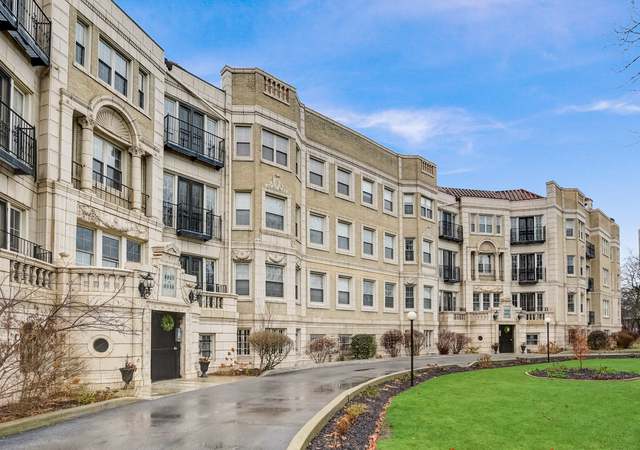 Photo of 6840 S South Shore Dr #3, Chicago, IL 60649