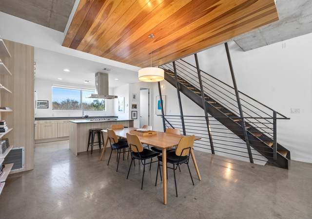 Property at 2301 S 5th St #25, Austin, TX 78704, 3 beds, 3.5 baths