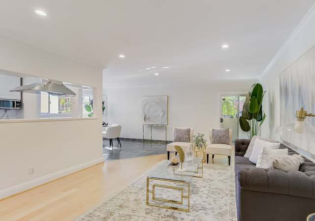 Photo of 960 Larrabee St #127, West Hollywood, CA 90069