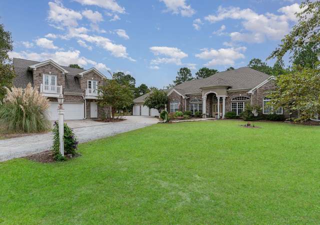 Property at 986 Day Star Way, Loris, SC 29569, 6 beds, 5.5 baths