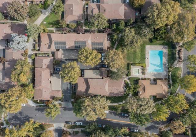 Photo of 220 Red Oak Dr Unit M, Sunnyvale, CA 94086