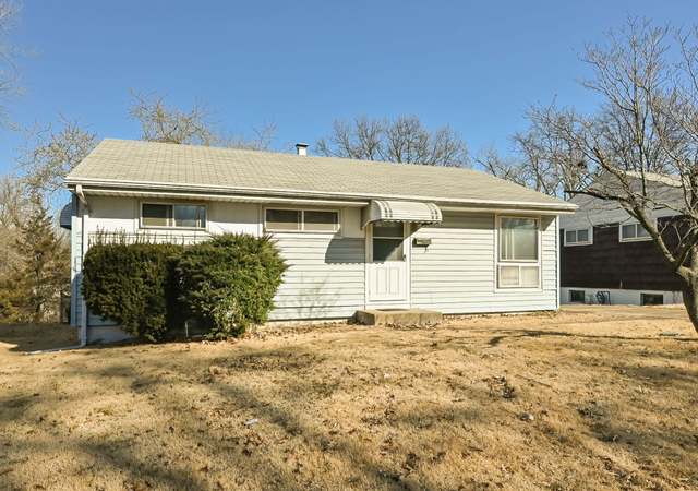 Photo of 7835 Atherstone Dr, St Louis, MO 63121