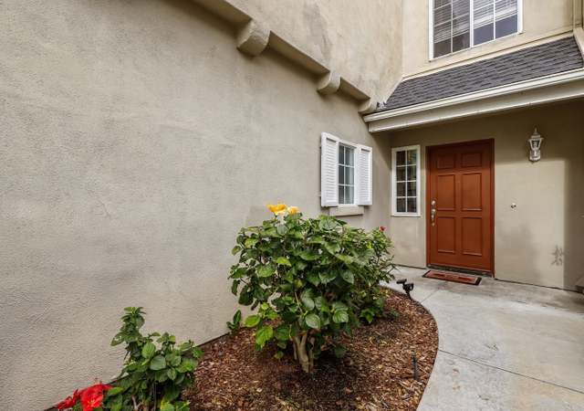 Photo of 4546 Lambeth Ct, Carlsbad, CA 92010