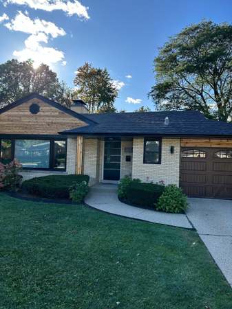 Photo of 8932 Central Ave, Morton Grove, IL 60053
