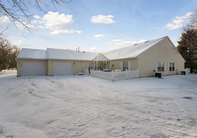 Photo of 6926 Inverness Trl #37, Inver Grove Heights, MN 55077