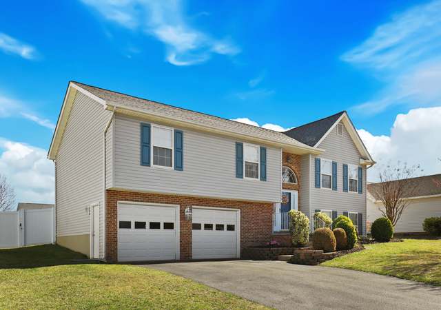 Photo of 104 Orchid Ct, Winchester, VA 22602