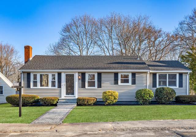 Photo of 96 Charles Diersch St, Weymouth, MA 02189