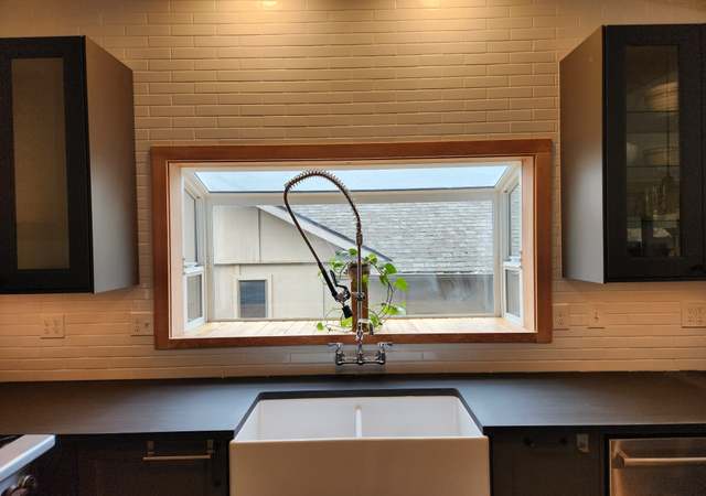 Photo of 3027 SE 62nd Ave, Portland, OR 97206