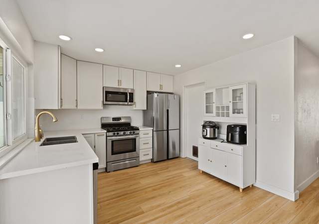 Photo of 7549 Winterwood Ln, San Diego, CA 92126