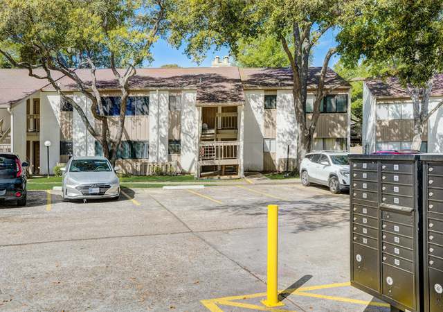 Photo of 12100 Melville Dr Unit 303C, Montgomery, TX 77356