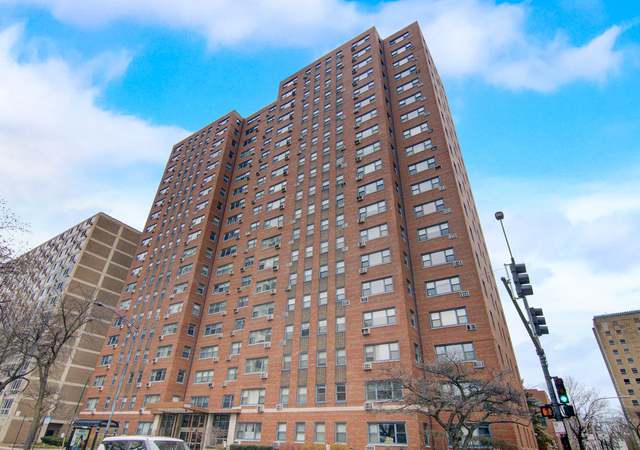 Photo of 2909 N Sheridan Rd #604, Chicago, IL 60657