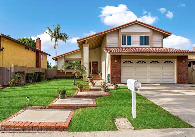 Photo of 8988 Ellingham St, San Diego, CA 92129