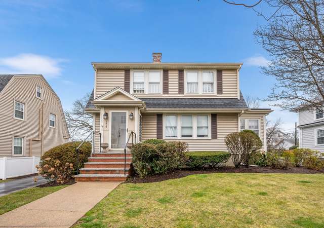 Photo of 1316 Quincy Shore Dr, Quincy, MA 02169