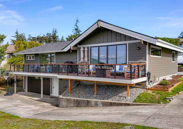 Photo of 1702 Sterling Dr, Anacortes, WA 98221