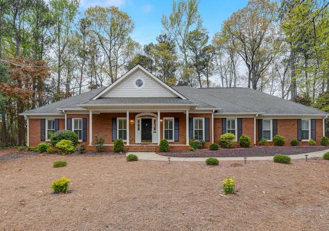 Photo of 510 Saddle Crest Dr, Roswell, GA 30075