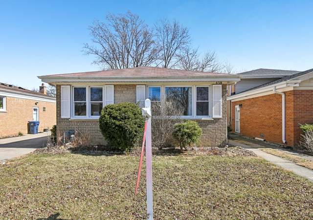 Photo of 628 Laramie Ave, Wilmette, IL 60091