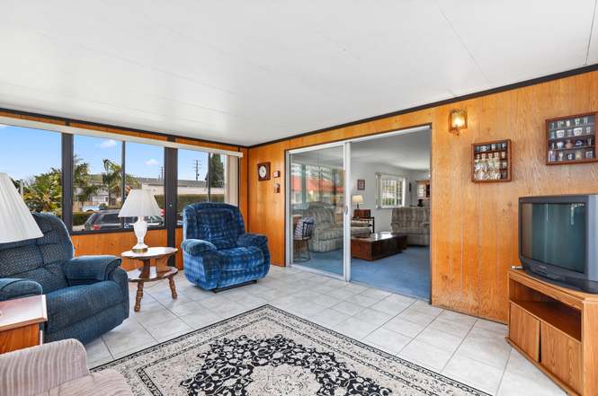 17121 Nichols Lane Huntington Beach Ca 92647 17121 Granada Ln, Huntington Beach, CA 92647 | MLS# OC24082395 | Redfin