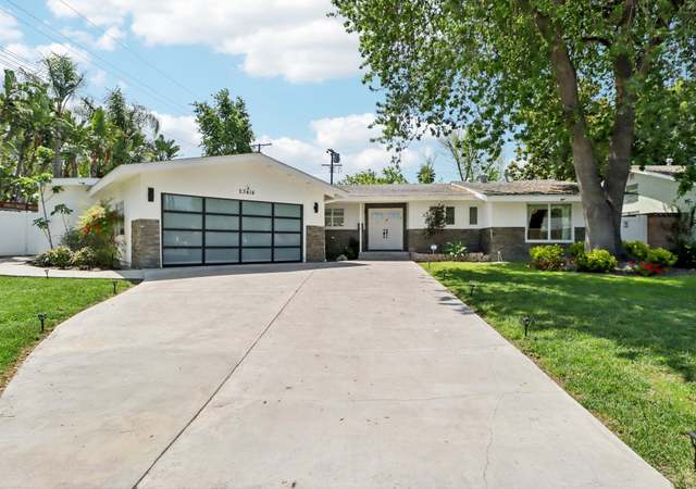 Photo of 23414 Clarendon St, Woodland Hills, CA 91367