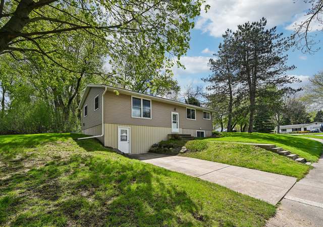 Photo of 833 Ocean Rd, Madison, WI 53713