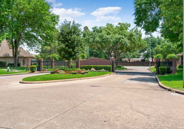 Photo of 20 Villa Bend Dr, Houston, TX 77069