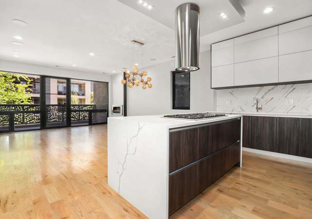 Photo of 844 N California Ave #2, Chicago, IL 60622