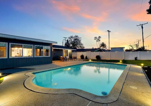 Photo of 292 Joann St, Costa Mesa, CA 92626