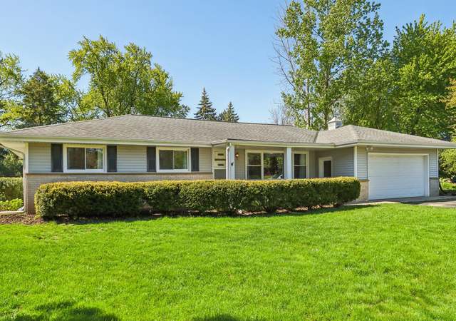 Photo of 14065 Glendale Ave, Brookfield, WI 53005