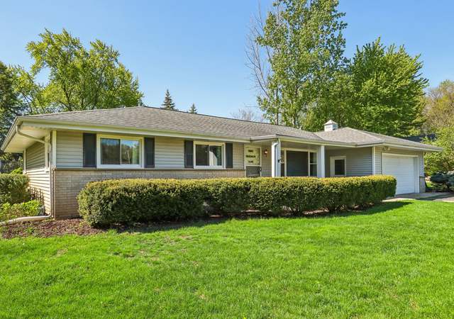 Photo of 14065 Glendale Ave, Brookfield, WI 53005