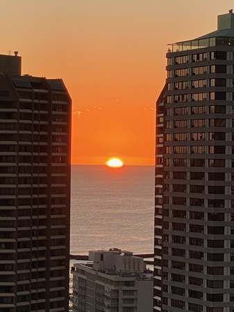 Photo of 469 Ena Rd #3410, Honolulu, HI 96815