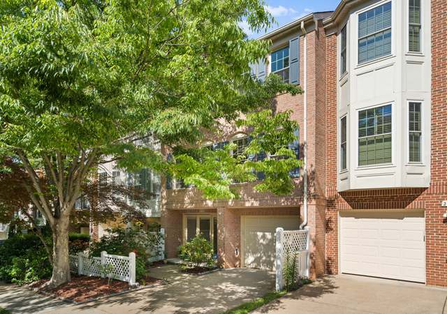Photo of 2739 Pembsly Dr, Vienna, VA 22181