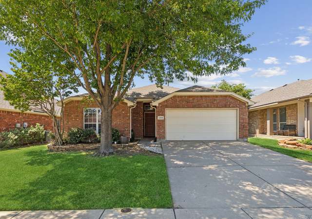 Photo of 2809 Red Wolf Dr, Fort Worth, TX 76244