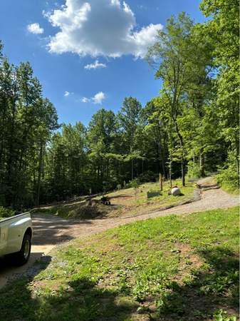Property at 418 Lazy Eight Dr, Chapmansboro, TN 37035, 3 beds, 2.5 baths